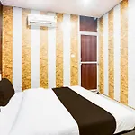 Hotel North Residency
