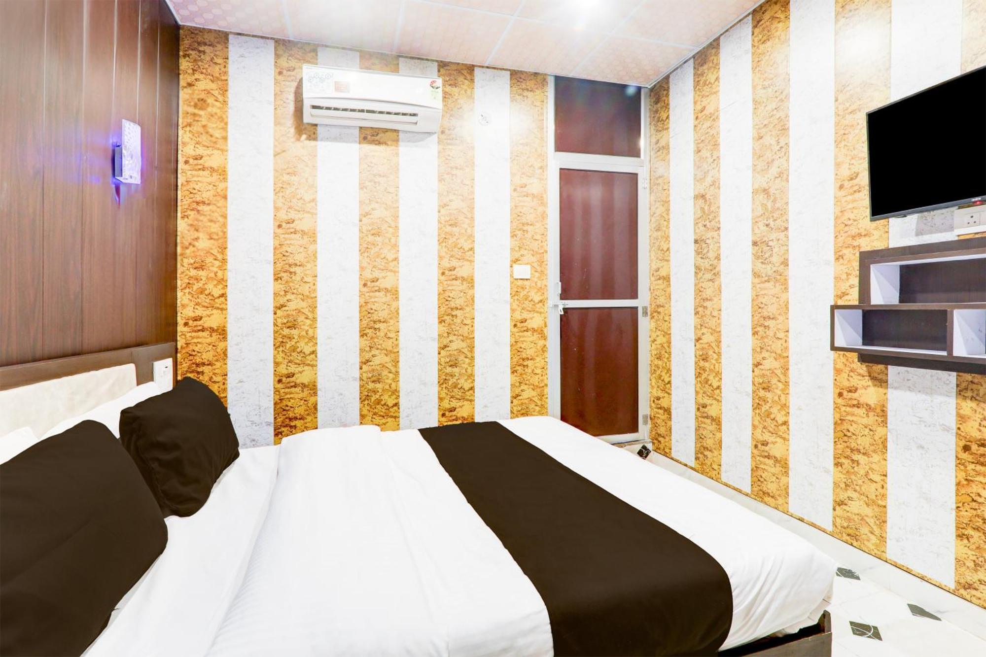 Hotel North Residency