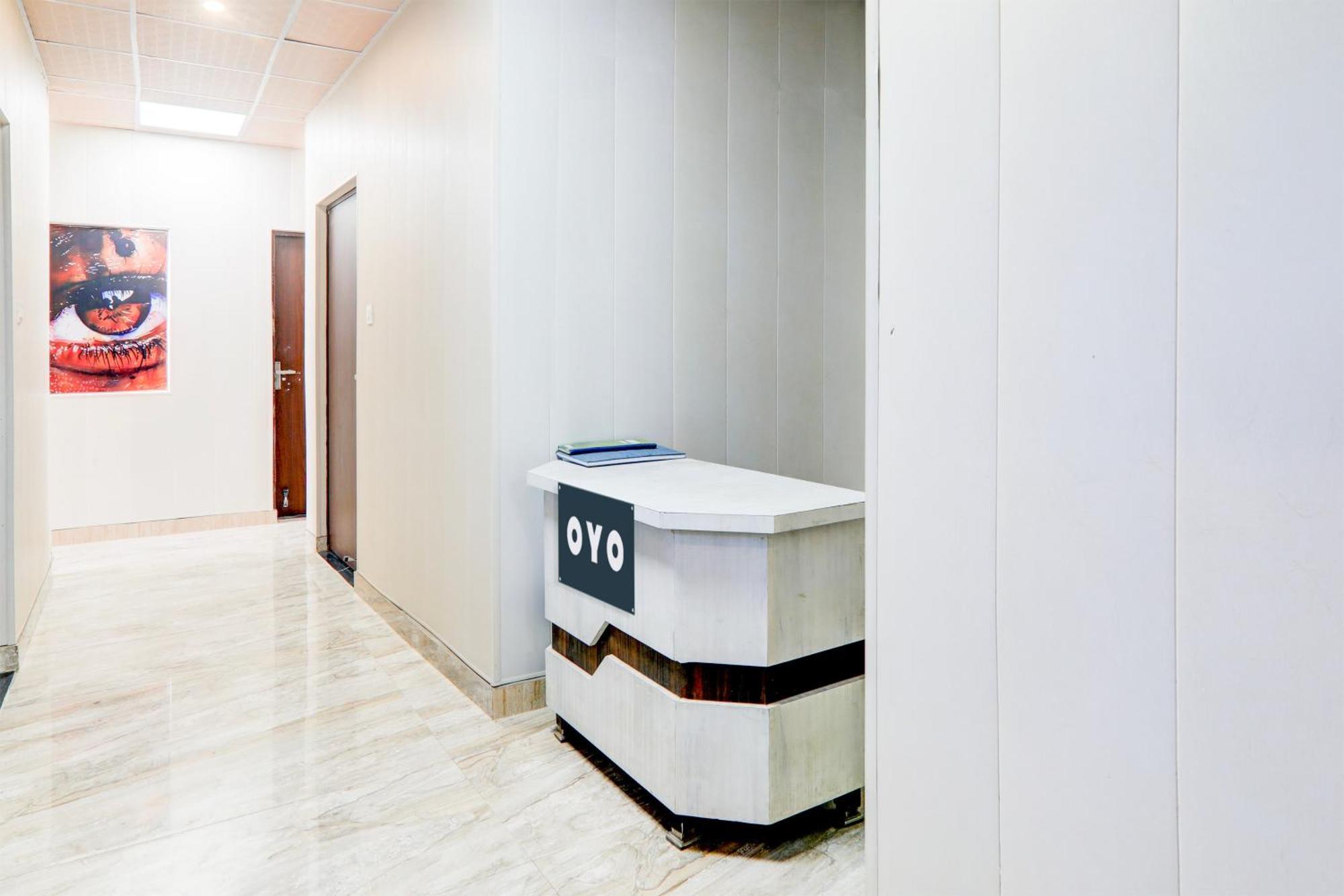 Hotel North Residency