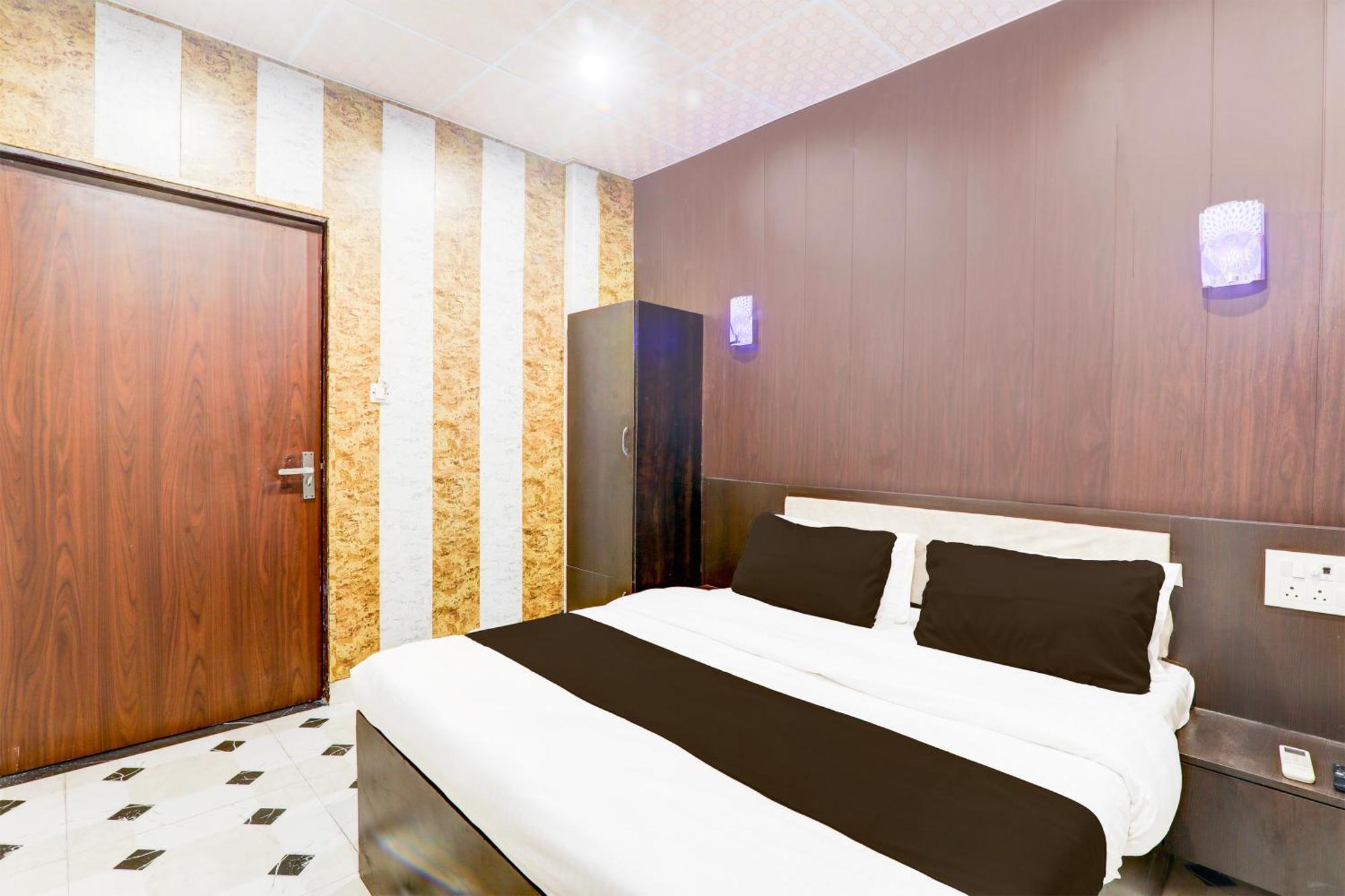 North Residency Hotel 3*